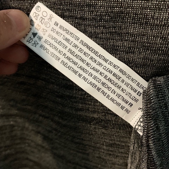 Forever 21 Short Sleeve Top - Picture 4 of 6